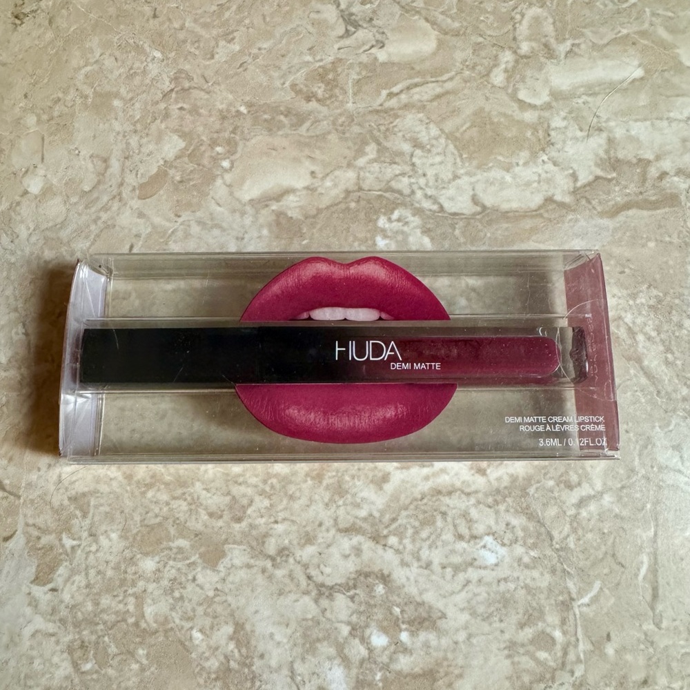 Huda Beauty Demi Matte Liquid Lipstick - Lady Boss NIB - Picture 2 of 2